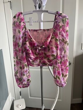 Gianni Bini Pink Floral Puff-Sleeve Crop Blouse